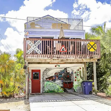 4230 Estero Blvd.
